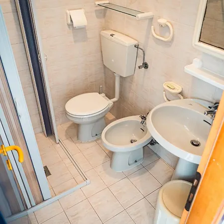 Apartman With Sunny Terrace In Bibione