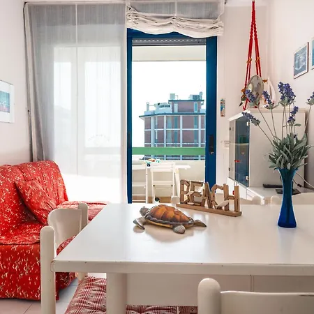With Sunny Terrace In Apartman